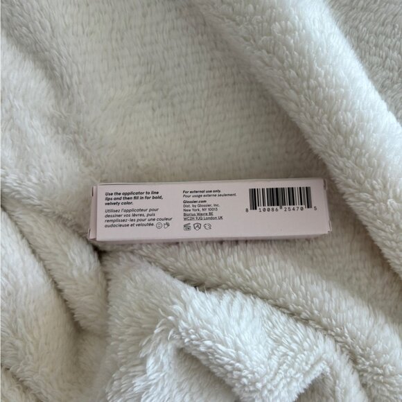 NIB Glossier G Suit Soft touch lip crème - Curve - Picture 4 of 9